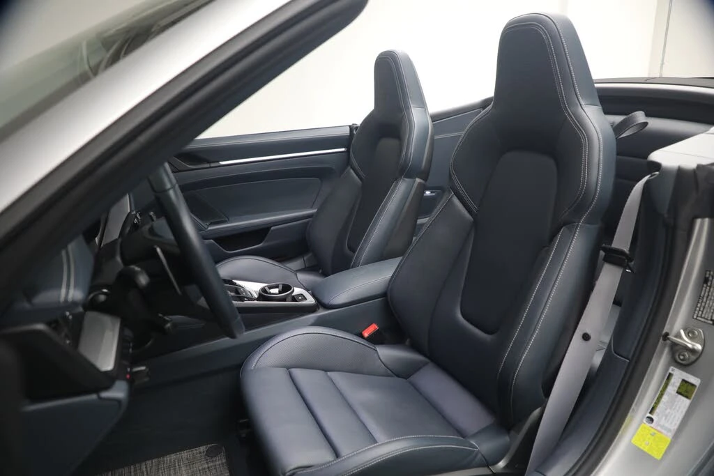 2024 Porsche 992 Carrera GTS - Image 14 of 31