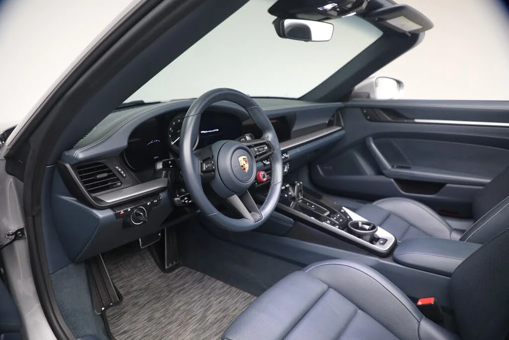 2024 Porsche 992 Carrera GTS - Image 15 of 31