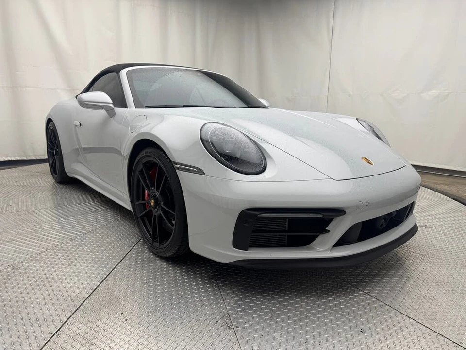 2024 Porsche 992 Carrera GTS - Image 18 of 31