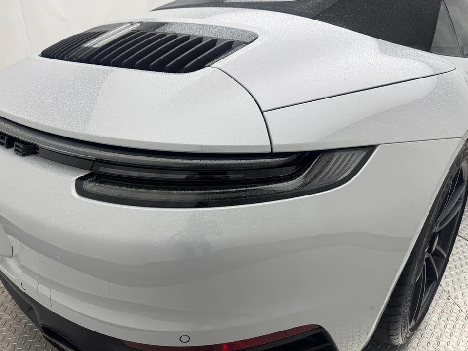 2024 Porsche 992 Carrera GTS - Image 13 of 31