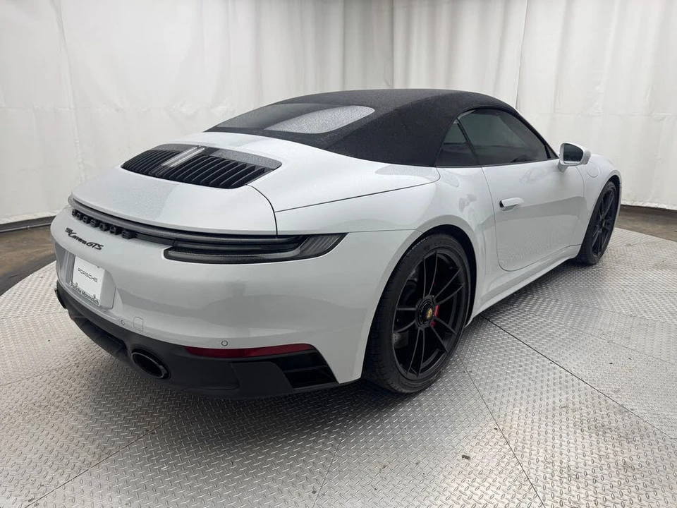 2024 Porsche 992 Carrera GTS - Image 12 of 31
