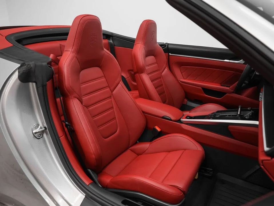 2024 Porsche 992 Carrera GTS - Image 22 of 31