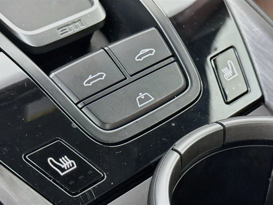 2024 Porsche 992 Carrera GTS - Image 21 of 29