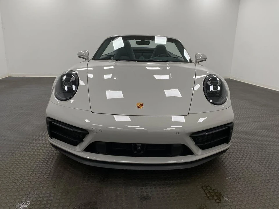 2024 Porsche 992 Carrera GTS - Image 11 of 31