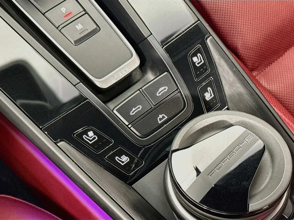 2024 Porsche 992 Carrera GTS - Image 21 of 31