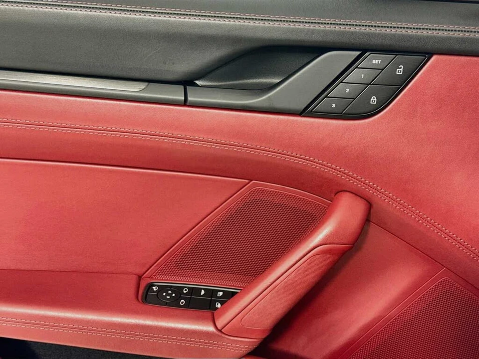 2024 Porsche 992 Carrera GTS - Image 11 of 31