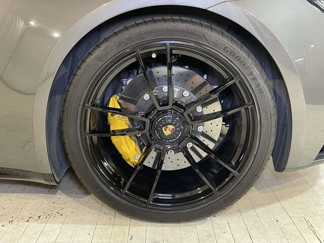 2024 Porsche 992 Carrera GTS - Image 13 of 31