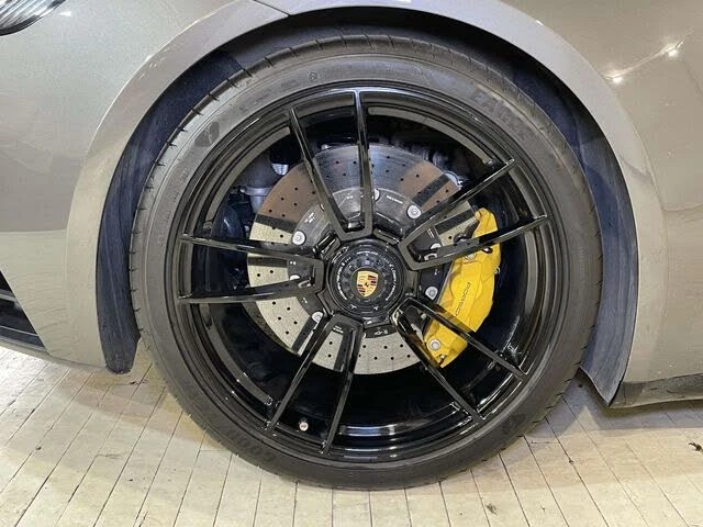 2024 Porsche 992 Carrera GTS - Image 12 of 31