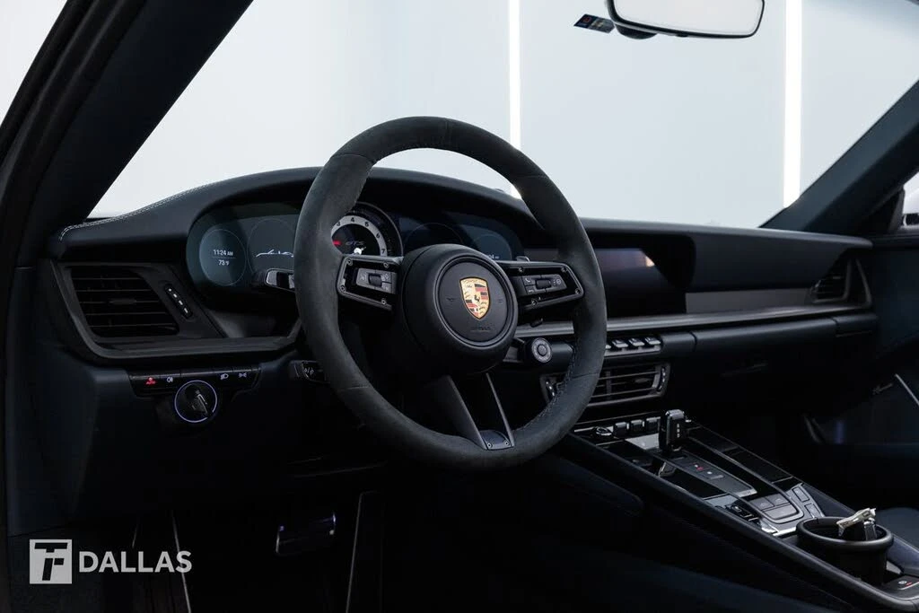 2024 Porsche 992 Carrera GTS - Image 4 of 4