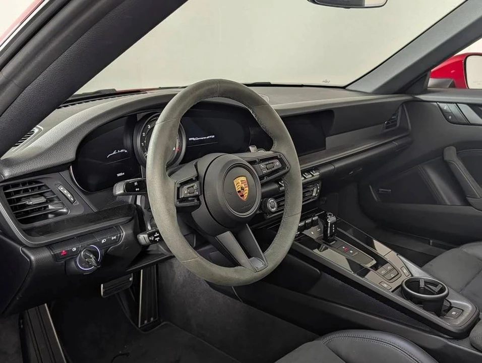 2024 Porsche 992 Carrera GTS - Image 4 of 4
