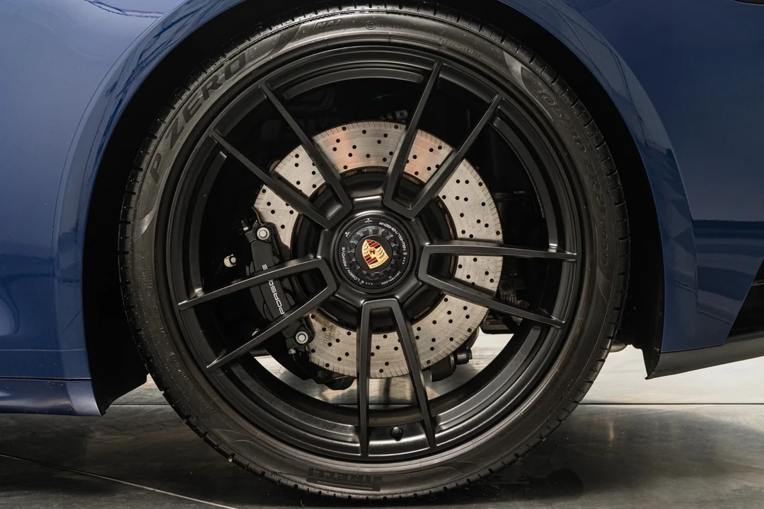 2024 Porsche 992 Carrera GTS - Image 11 of 21