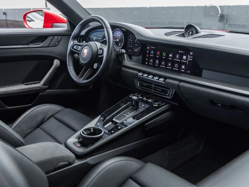 2024 Porsche 992 Carrera GTS - Image 12 of 31