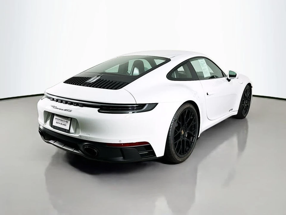 2024 Porsche 992 Carrera GTS - Image 9 of 31