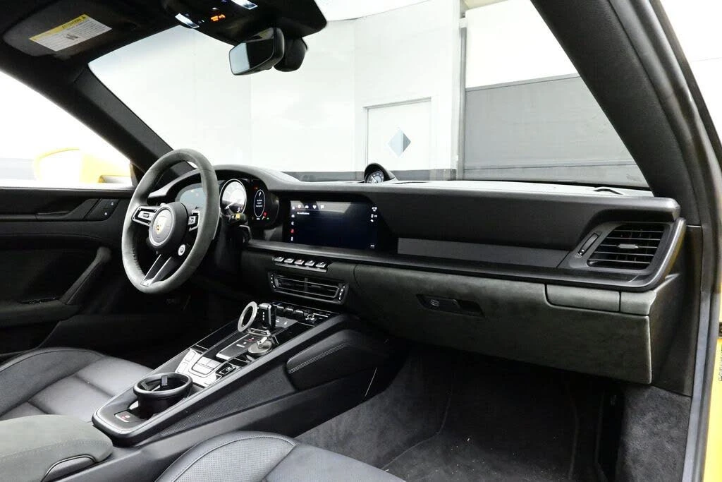 2024 Porsche 992 Carrera GTS - Image 15 of 29