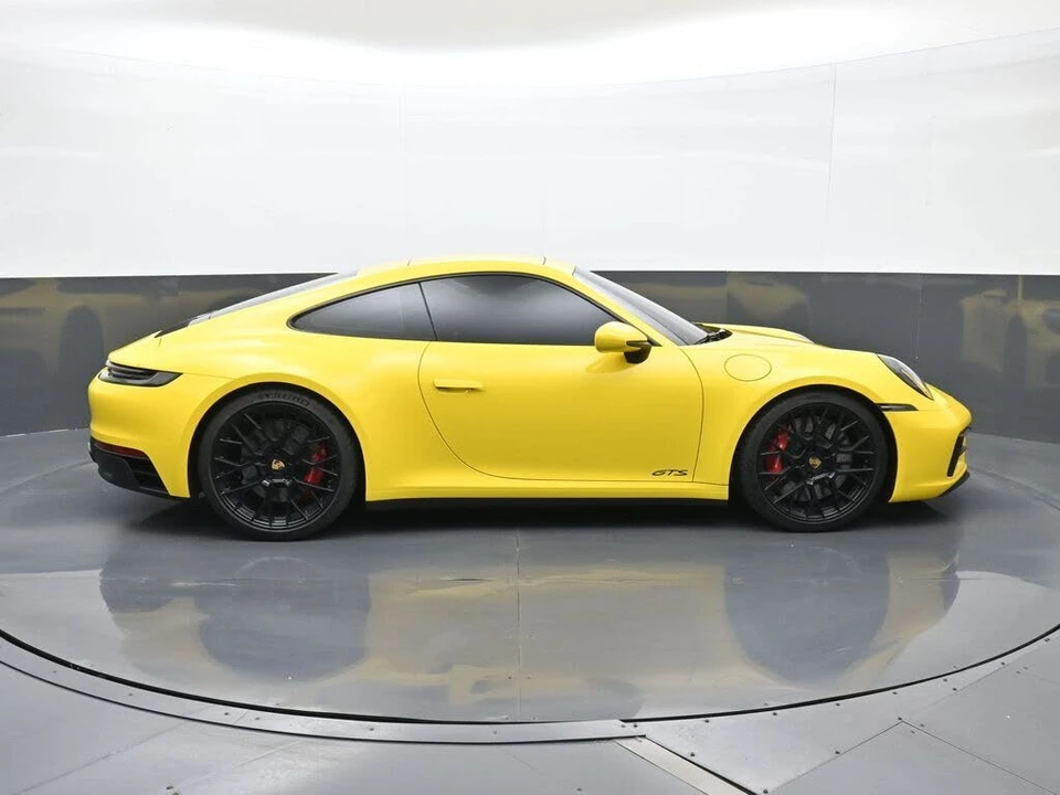 2024 Porsche 992 Carrera GTS - Image 19 of 29