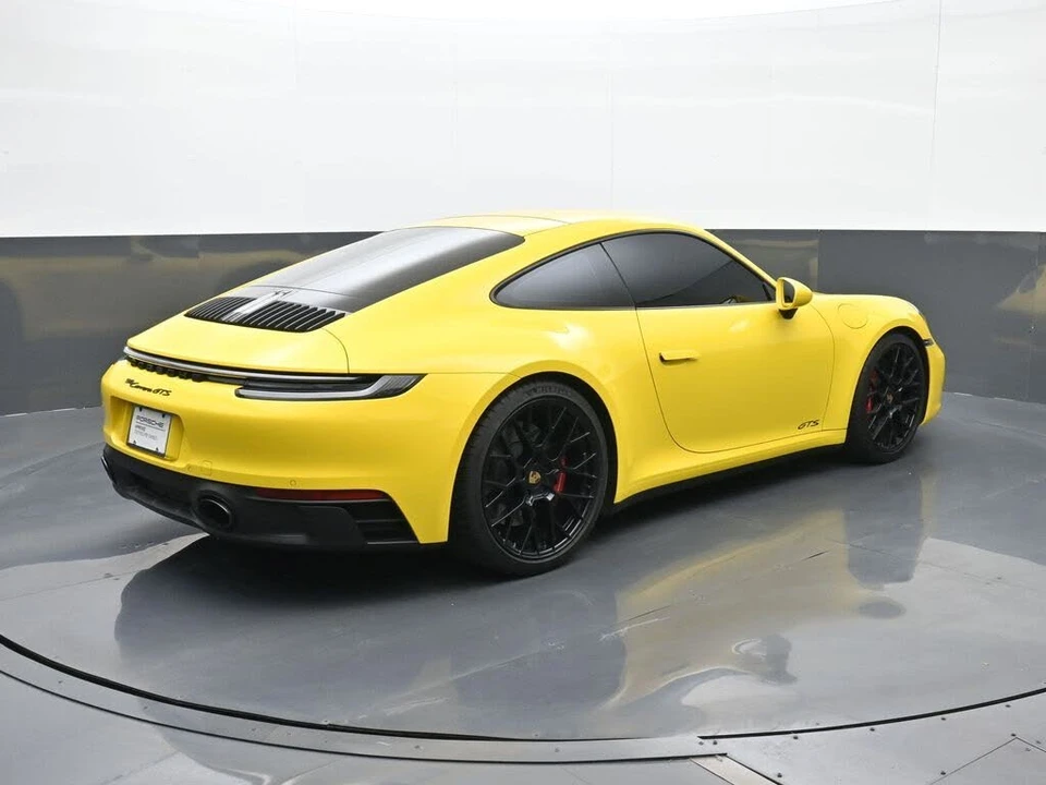 2024 Porsche 992 Carrera GTS - Image 18 of 29