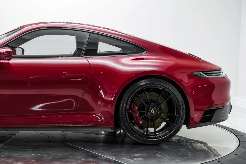 2024 Porsche 992 Carrera GTS - Image 19 of 31