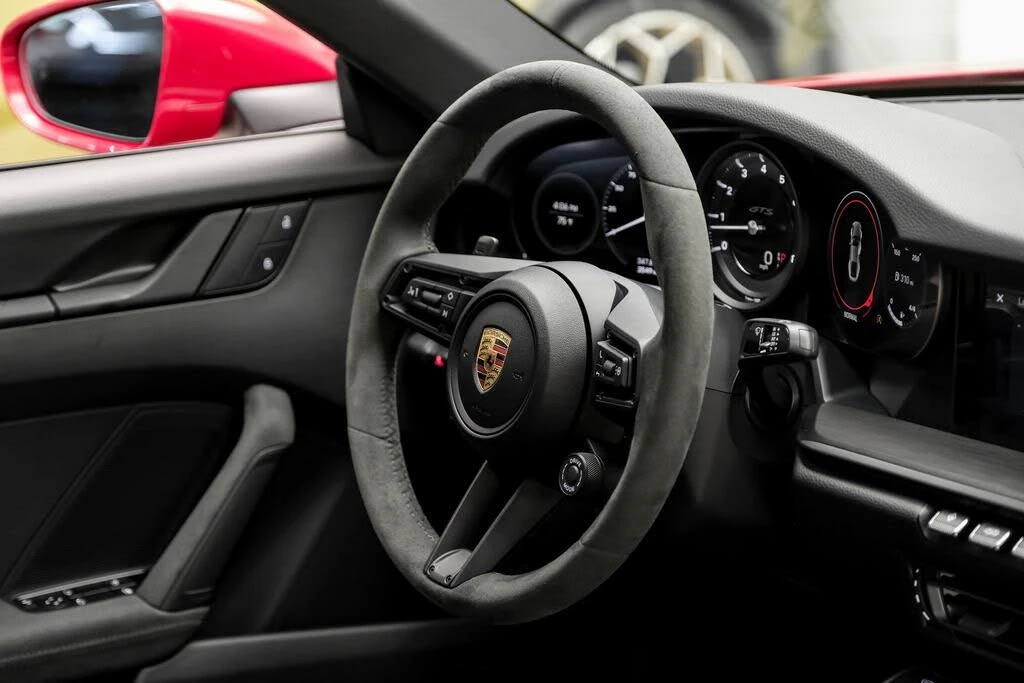 2024 Porsche 992 Carrera GTS - Image 21 of 31