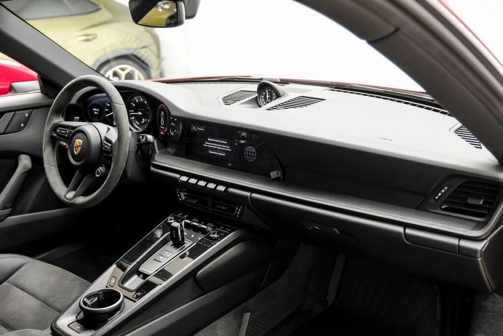 2024 Porsche 992 Carrera GTS - Image 20 of 31