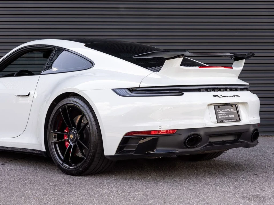 2024 Porsche 992 Carrera GTS - Image 11 of 31