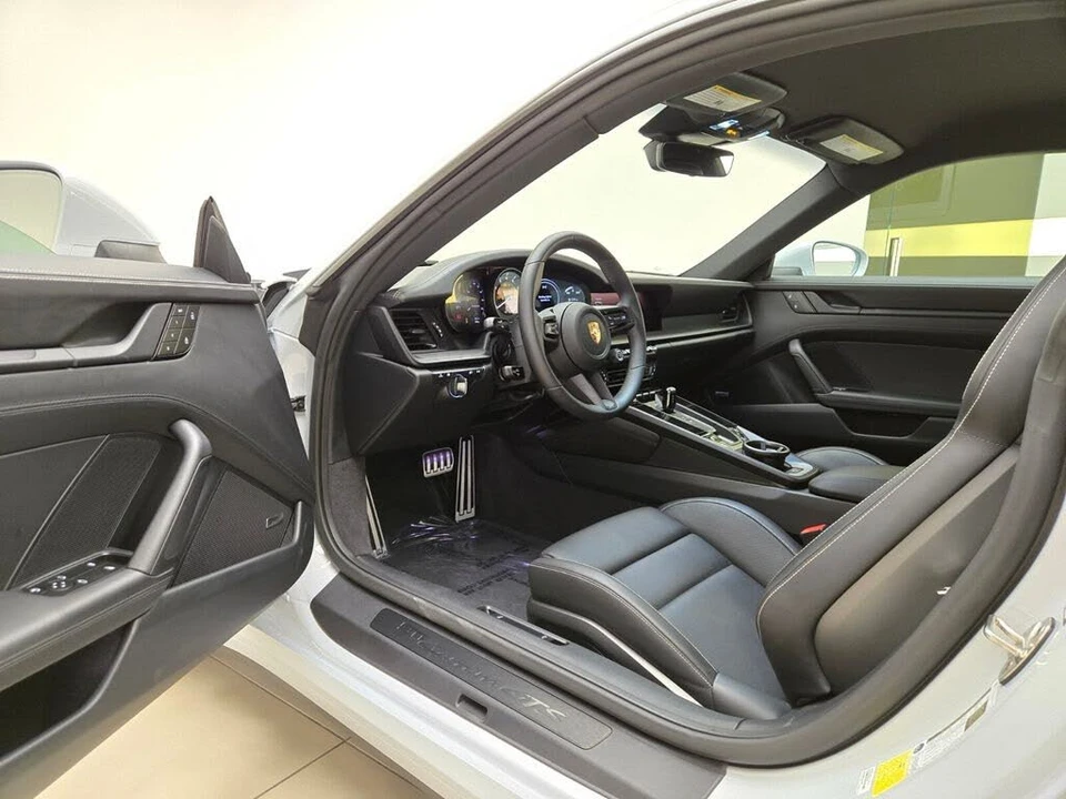 2024 Porsche 992 Carrera GTS - Image 16 of 31
