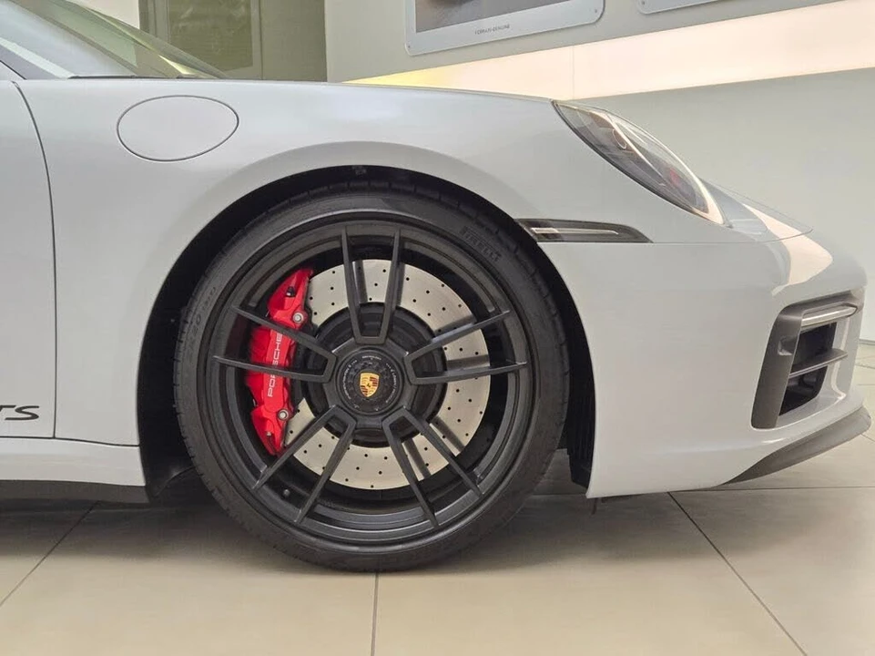 2024 Porsche 992 Carrera GTS - Image 8 of 31