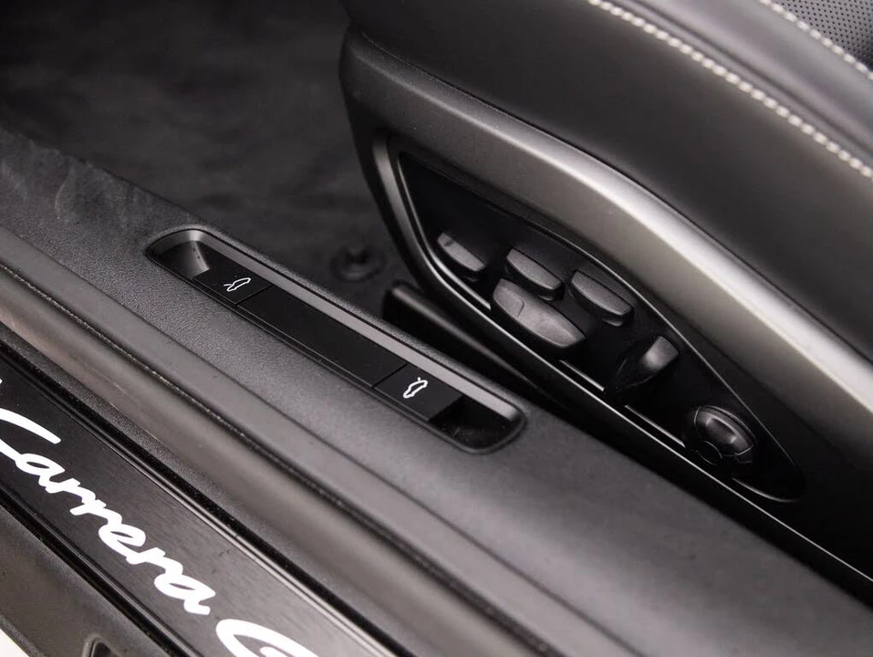 2024 Porsche 992 Carrera GTS - Image 21 of 31