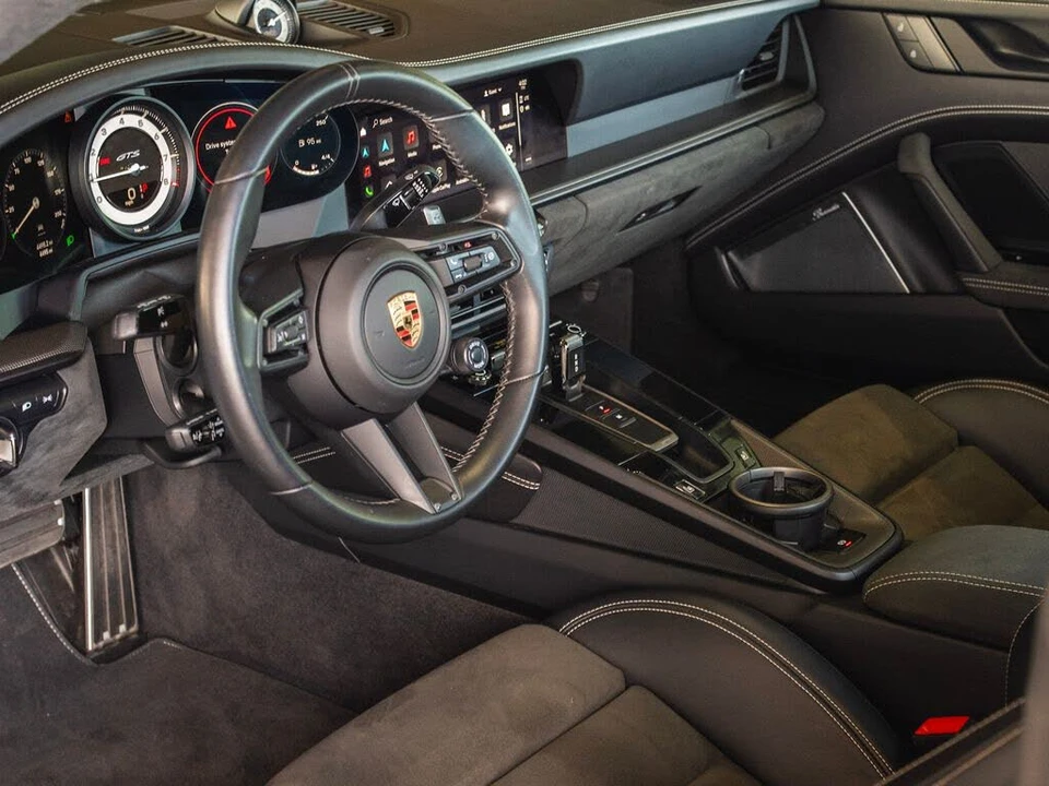 2024 Porsche 992 Carrera GTS - Image 4 of 31