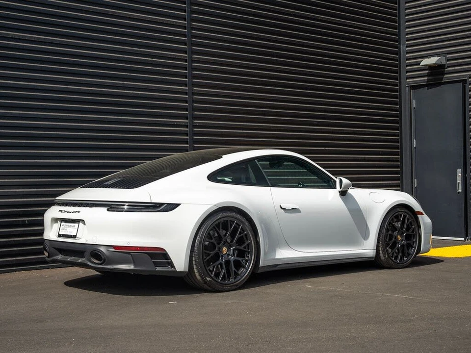 2024 Porsche 992 Carrera GTS - Image 9 of 31