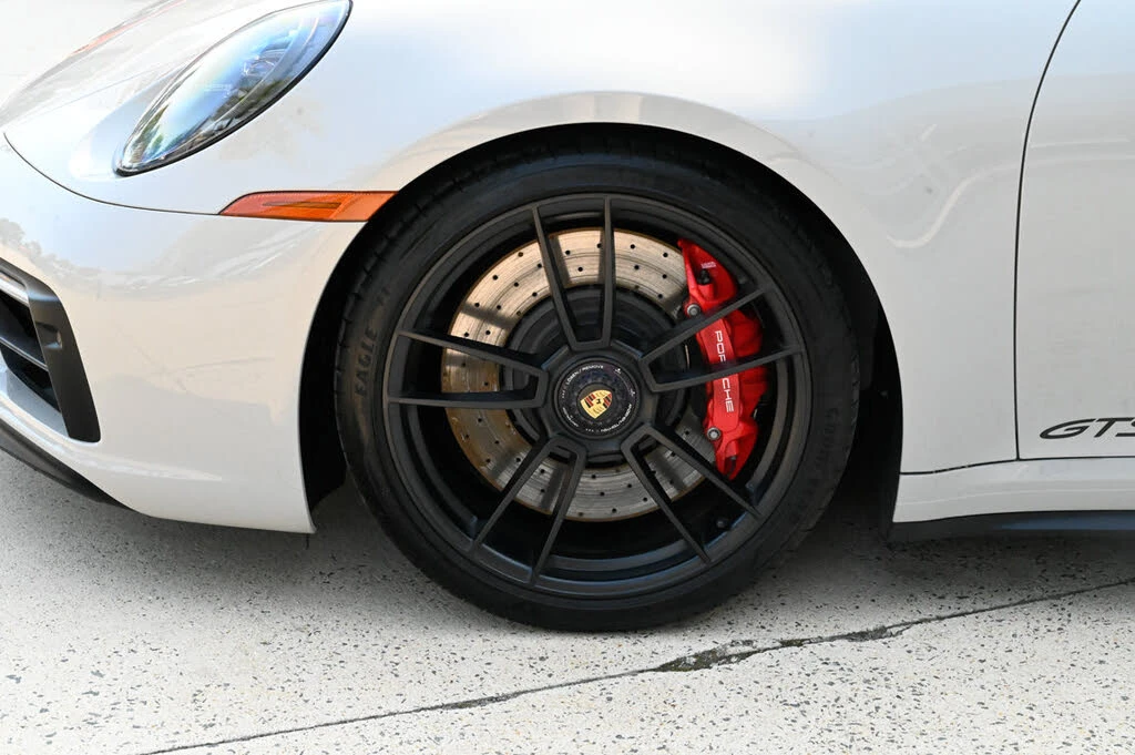 2024 Porsche 992 Carrera GTS - Image 9 of 31