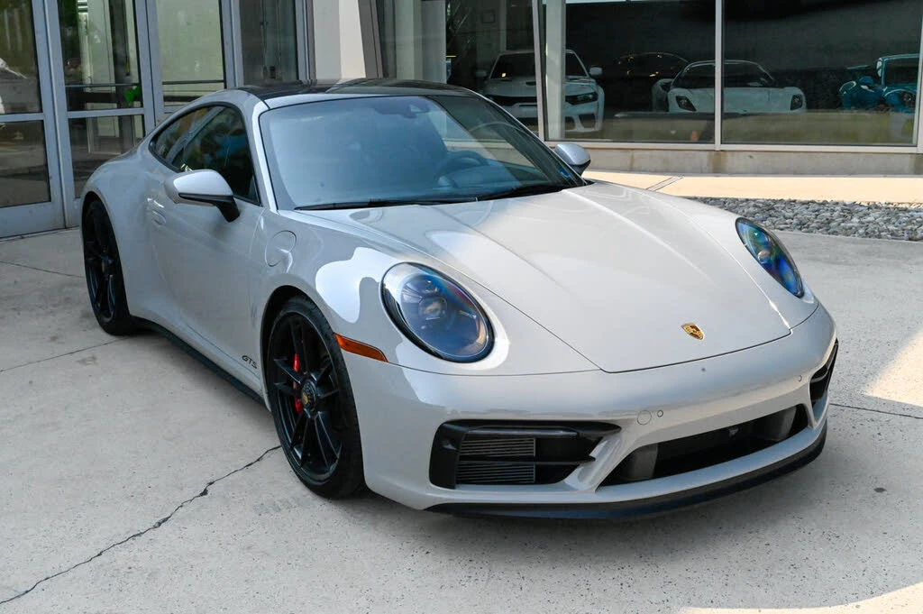 2024 Porsche 992 Carrera GTS - Image 3 of 31