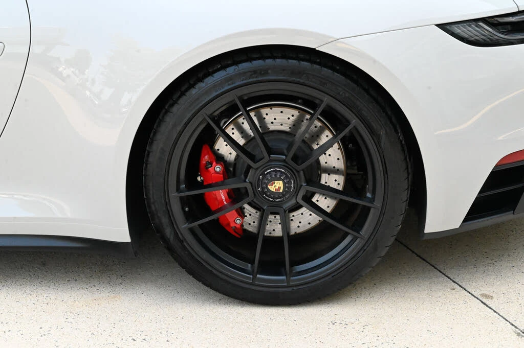 2024 Porsche 992 Carrera GTS - Image 10 of 31