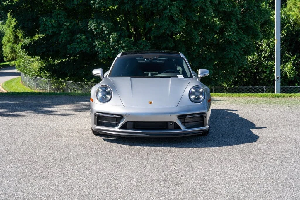 2024 Porsche 992 Carrera GTS - Image 10 of 31