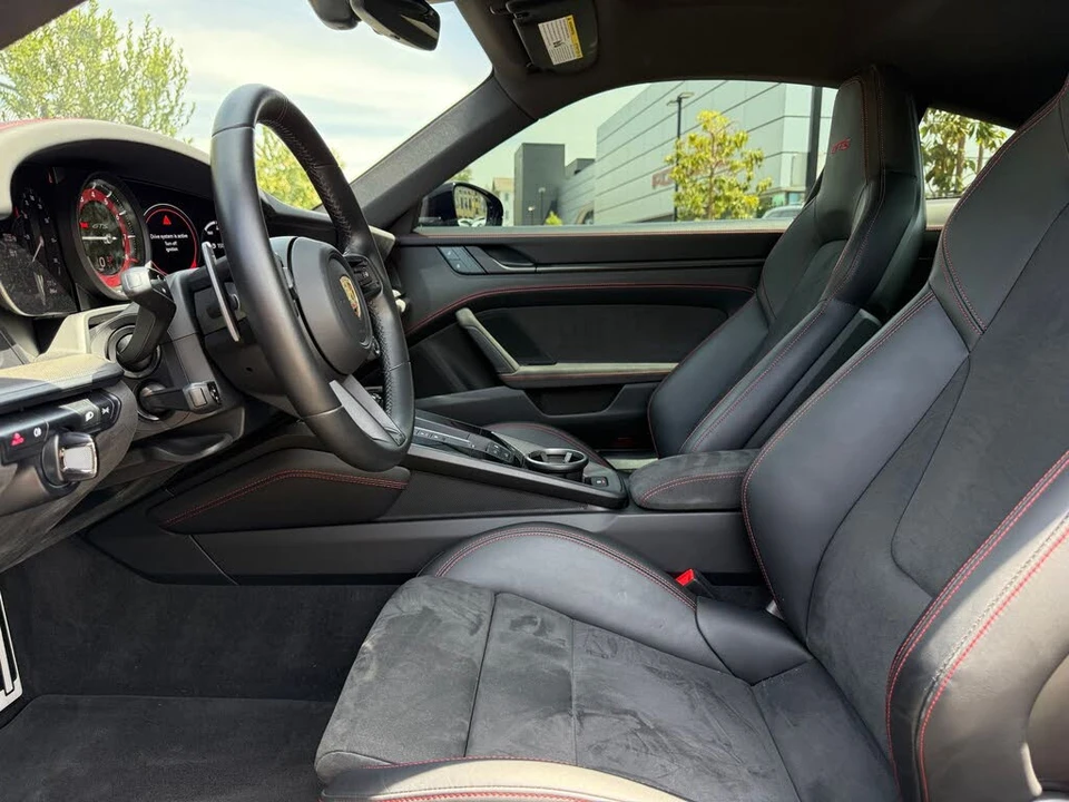 2024 Porsche 992 Carrera GTS - Image 14 of 31