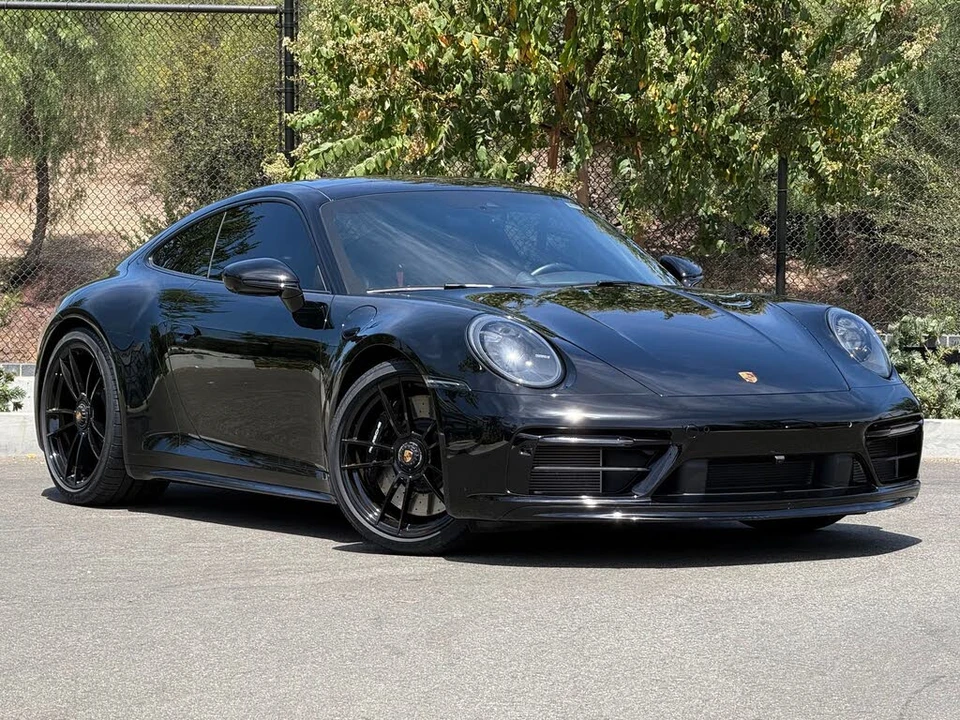 2024 Porsche 992 Carrera GTS - Image 9 of 31