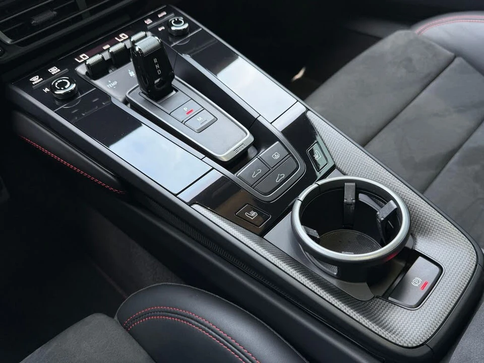 2024 Porsche 992 Carrera GTS - Image 24 of 31