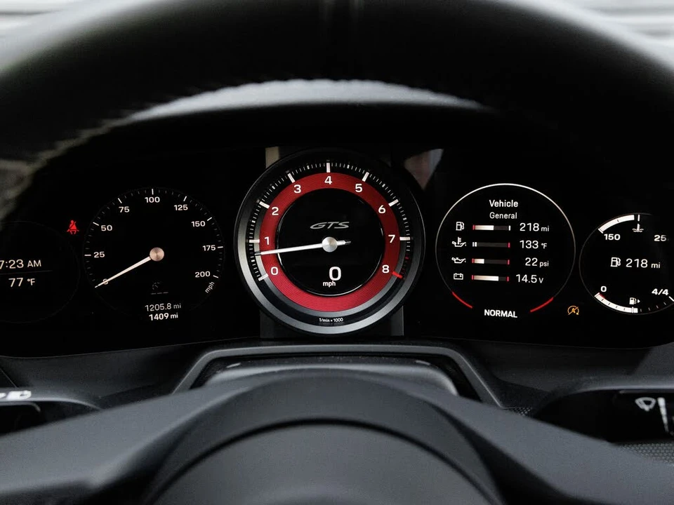 2024 Porsche 992 Carrera GTS - Image 19 of 31