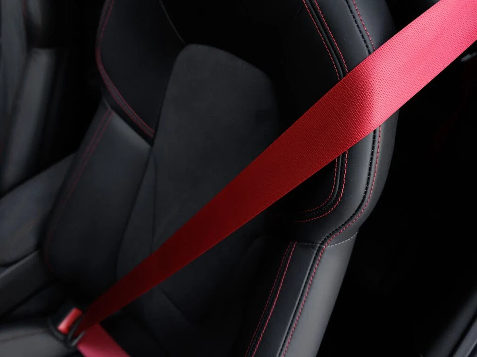 2024 Porsche 992 Carrera GTS - Image 16 of 31