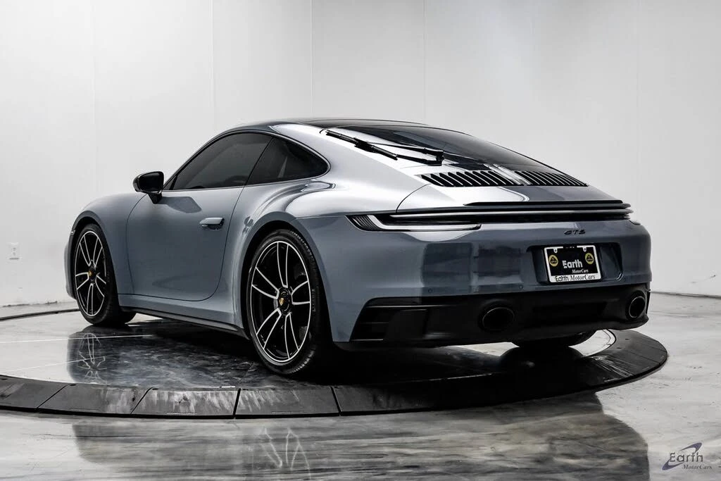 2024 Porsche 992 Carrera GTS - Image 11 of 31