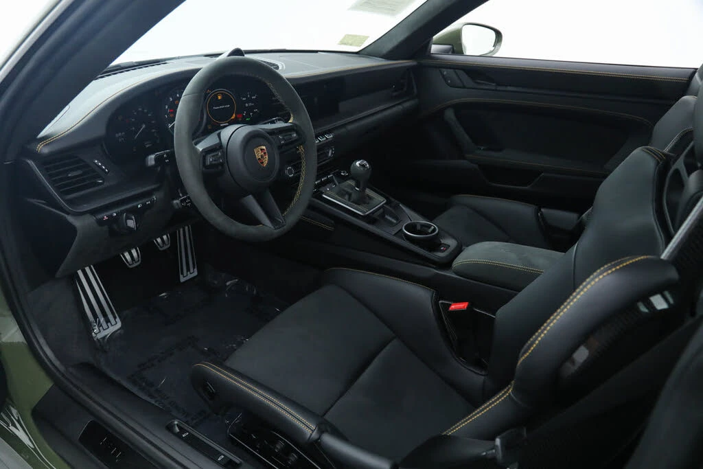 2024 Porsche 992 Carrera GTS - Image 21 of 31