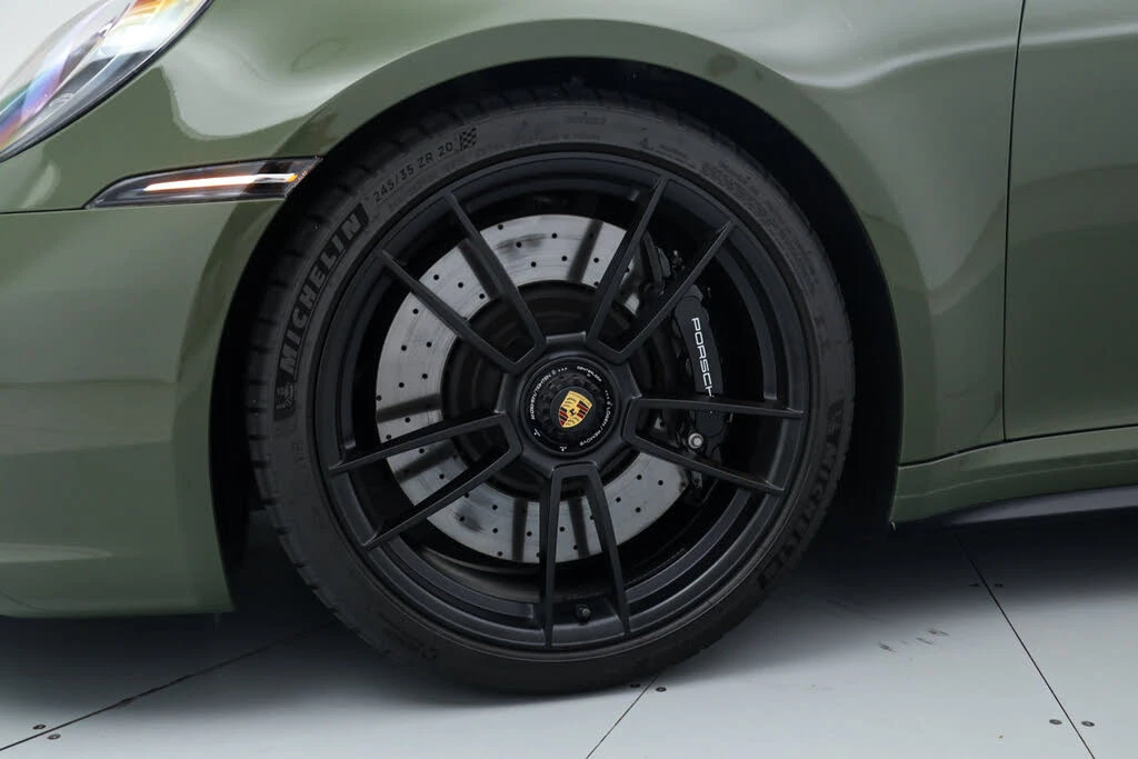2024 Porsche 992 Carrera GTS - Image 11 of 31