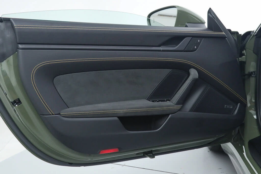 2024 Porsche 992 Carrera GTS - Image 20 of 31