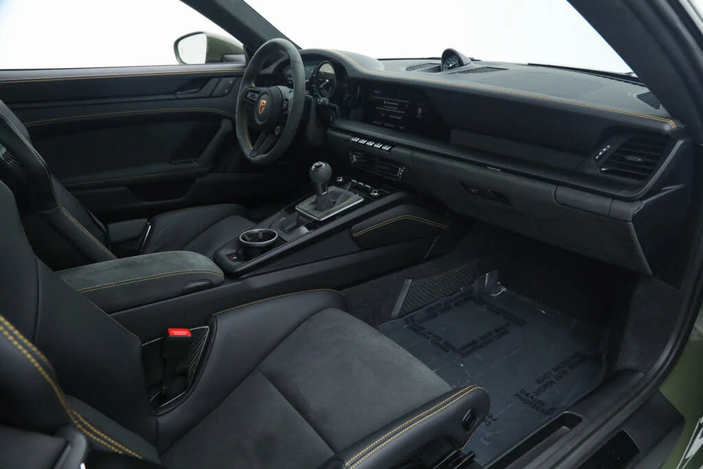 2024 Porsche 992 Carrera GTS - Image 16 of 31