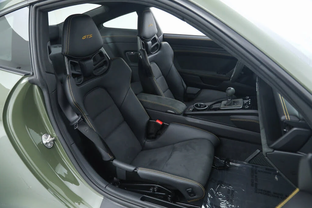 2024 Porsche 992 Carrera GTS - Image 17 of 31