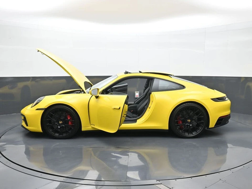 2024 Porsche 992 Carrera GTS - Image 25 of 29