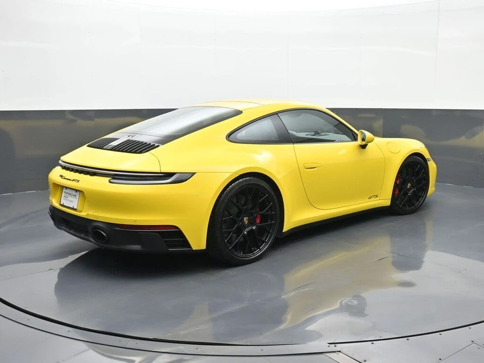 2024 Porsche 992 Carrera GTS - Image 18 of 29