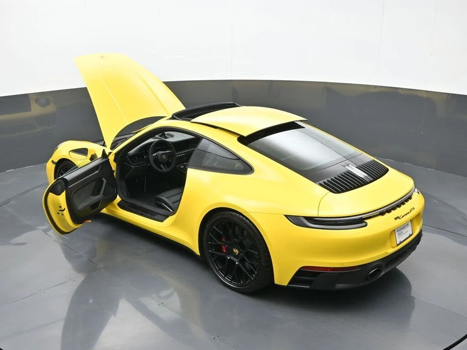 2024 Porsche 992 Carrera GTS - Image 24 of 29