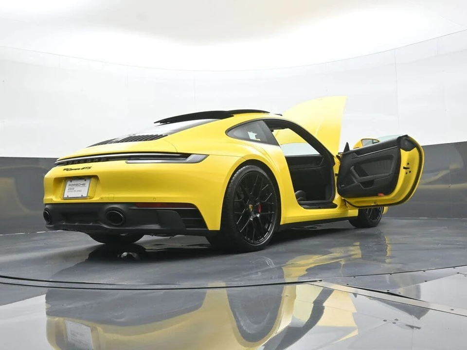 2024 Porsche 992 Carrera GTS - Image 22 of 29