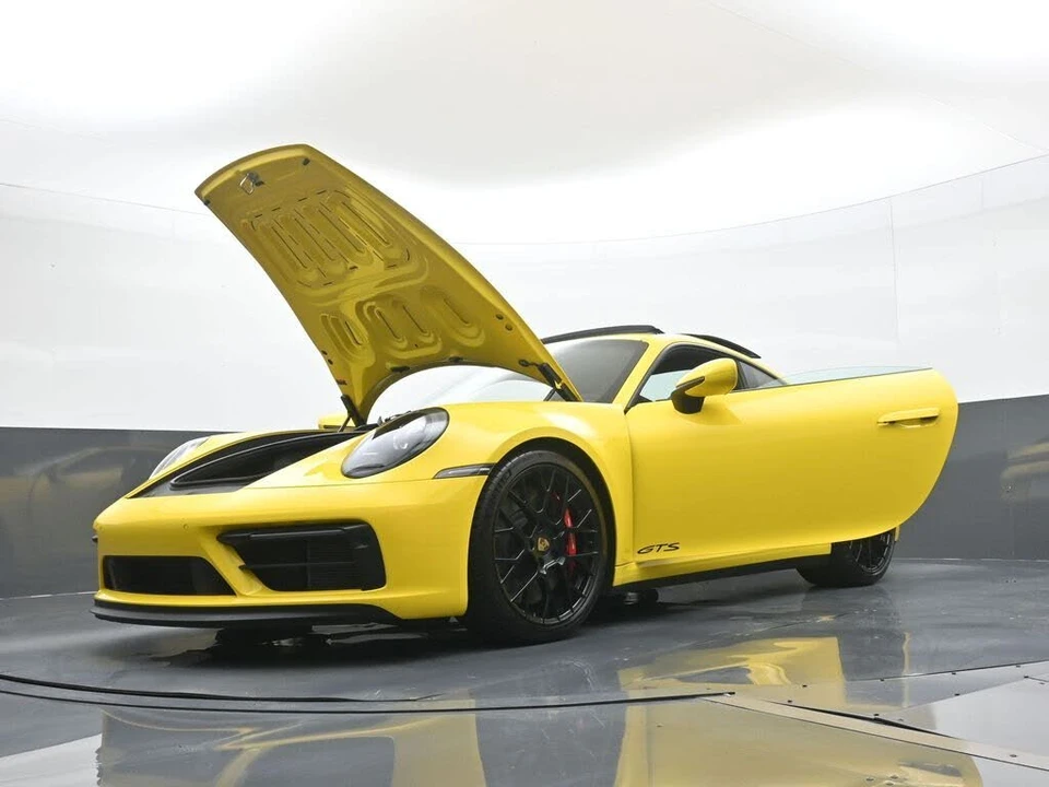 2024 Porsche 992 Carrera GTS - Image 26 of 29