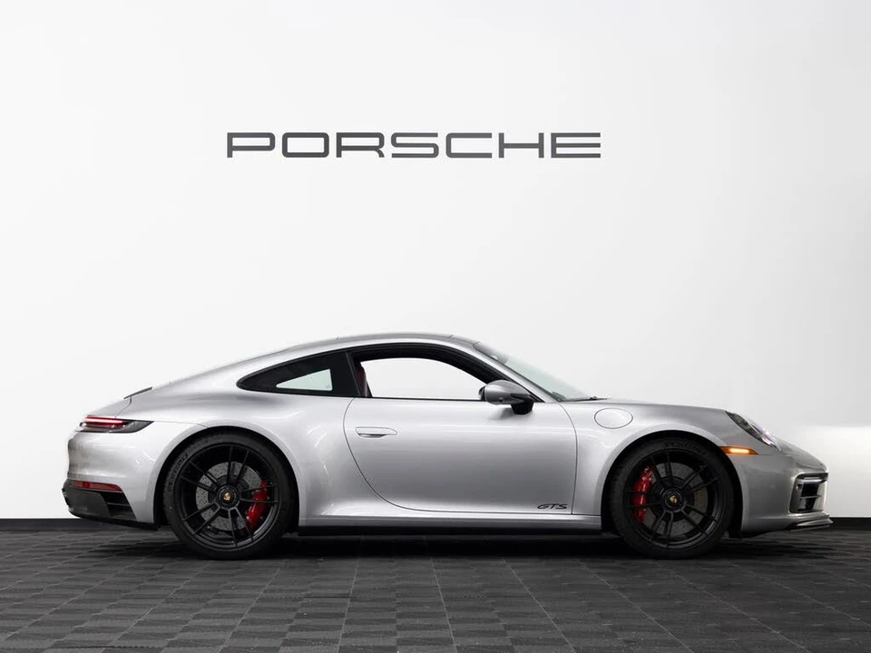 2024 Porsche 992 Carrera GTS - Image 7 of 31